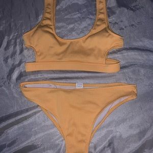 LIGHT ORANGE CUPSHE BIKINI SET